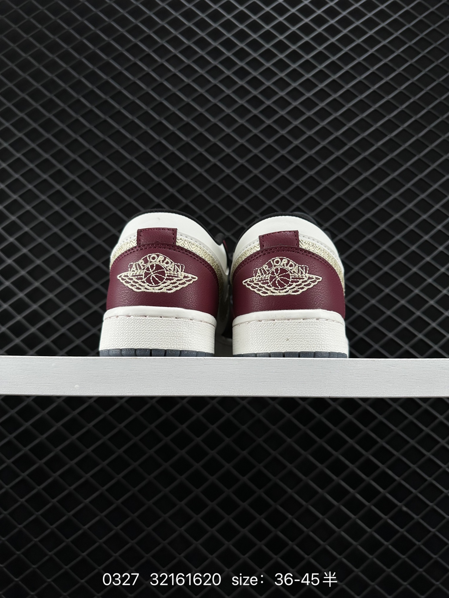 Travis Scott x Air Jordan 1 Low 